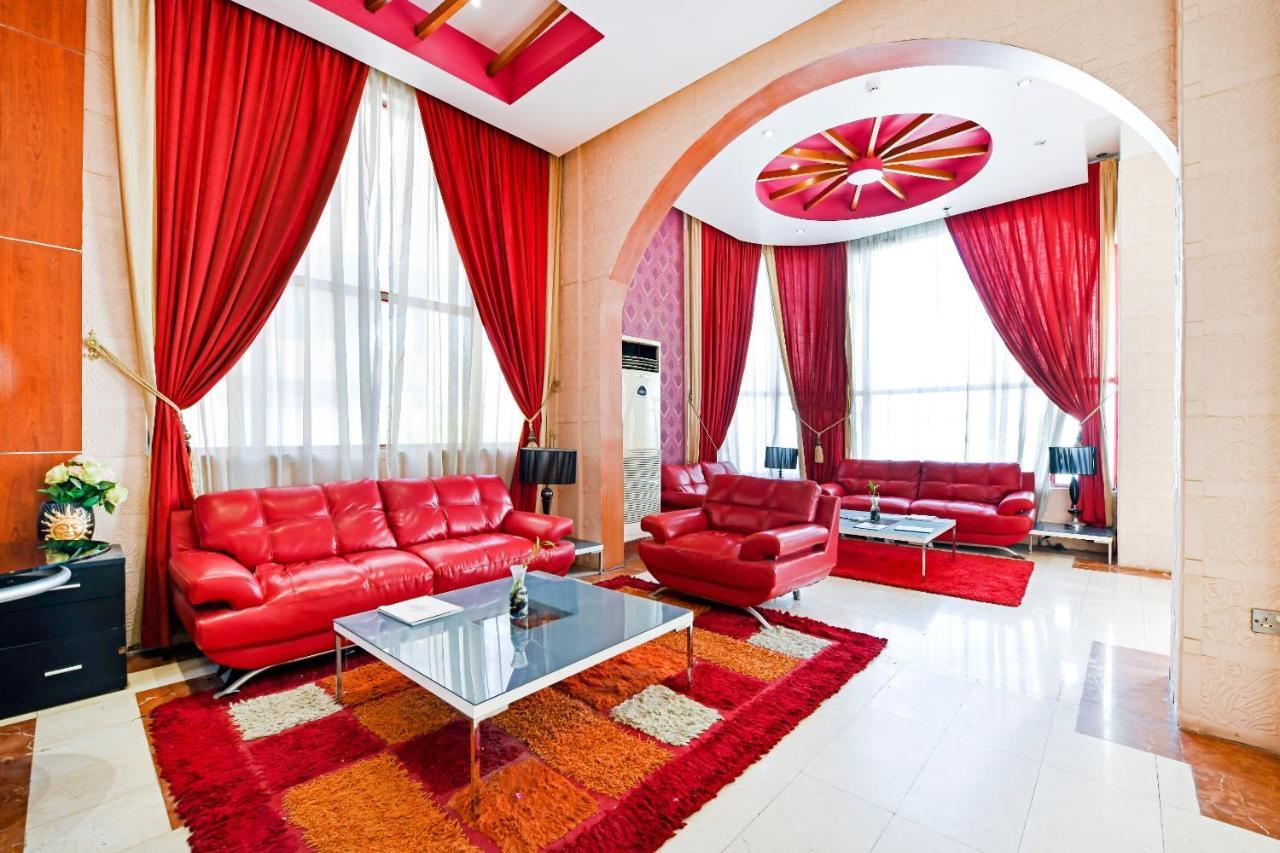 Oyo 118 Revira Hotel Manama Exterior foto