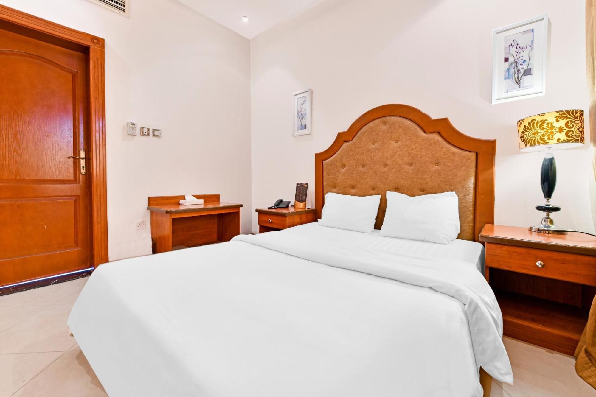 Oyo 118 Revira Hotel Manama Exterior foto