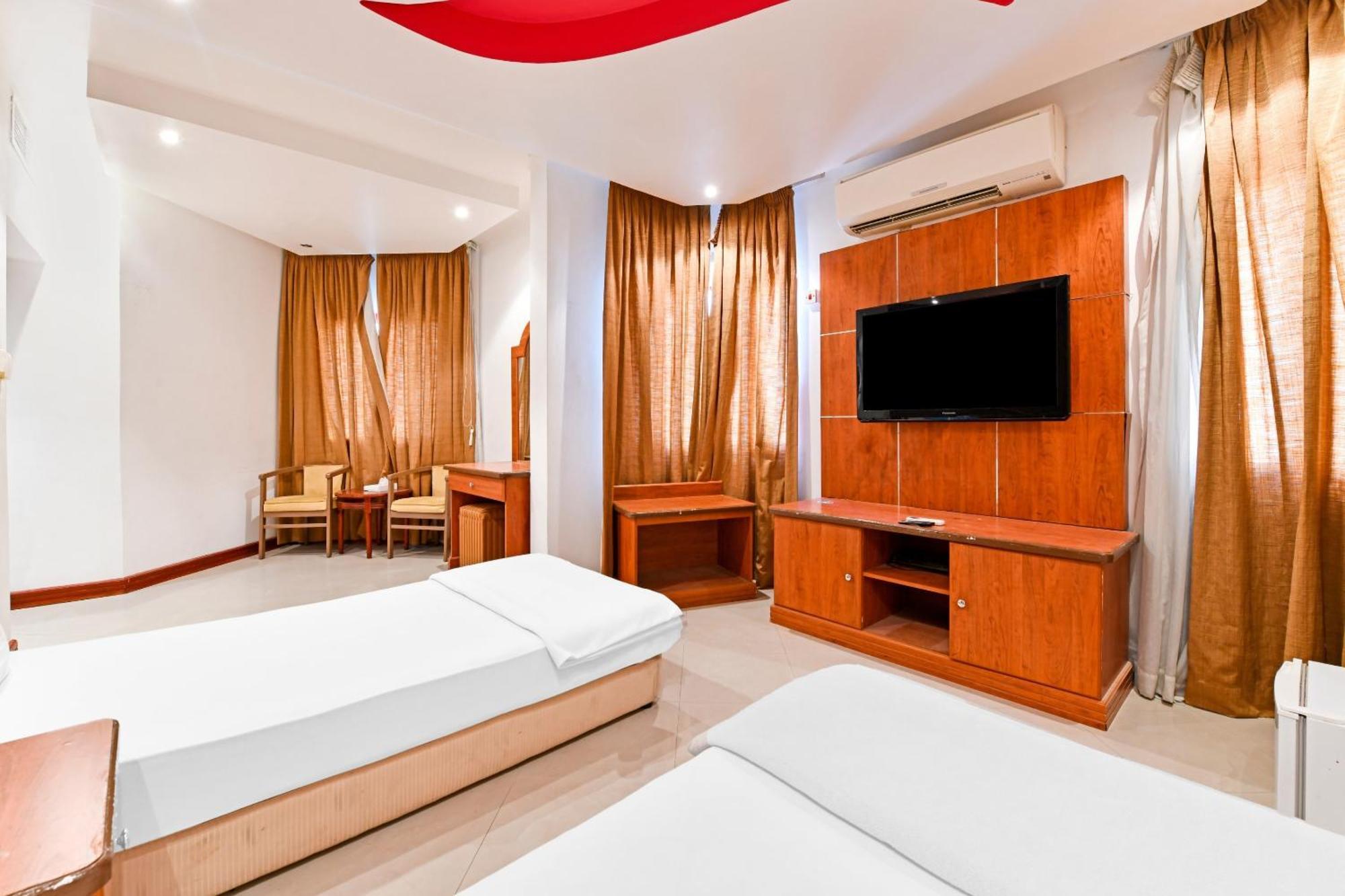 Oyo 118 Revira Hotel Manama Exterior foto